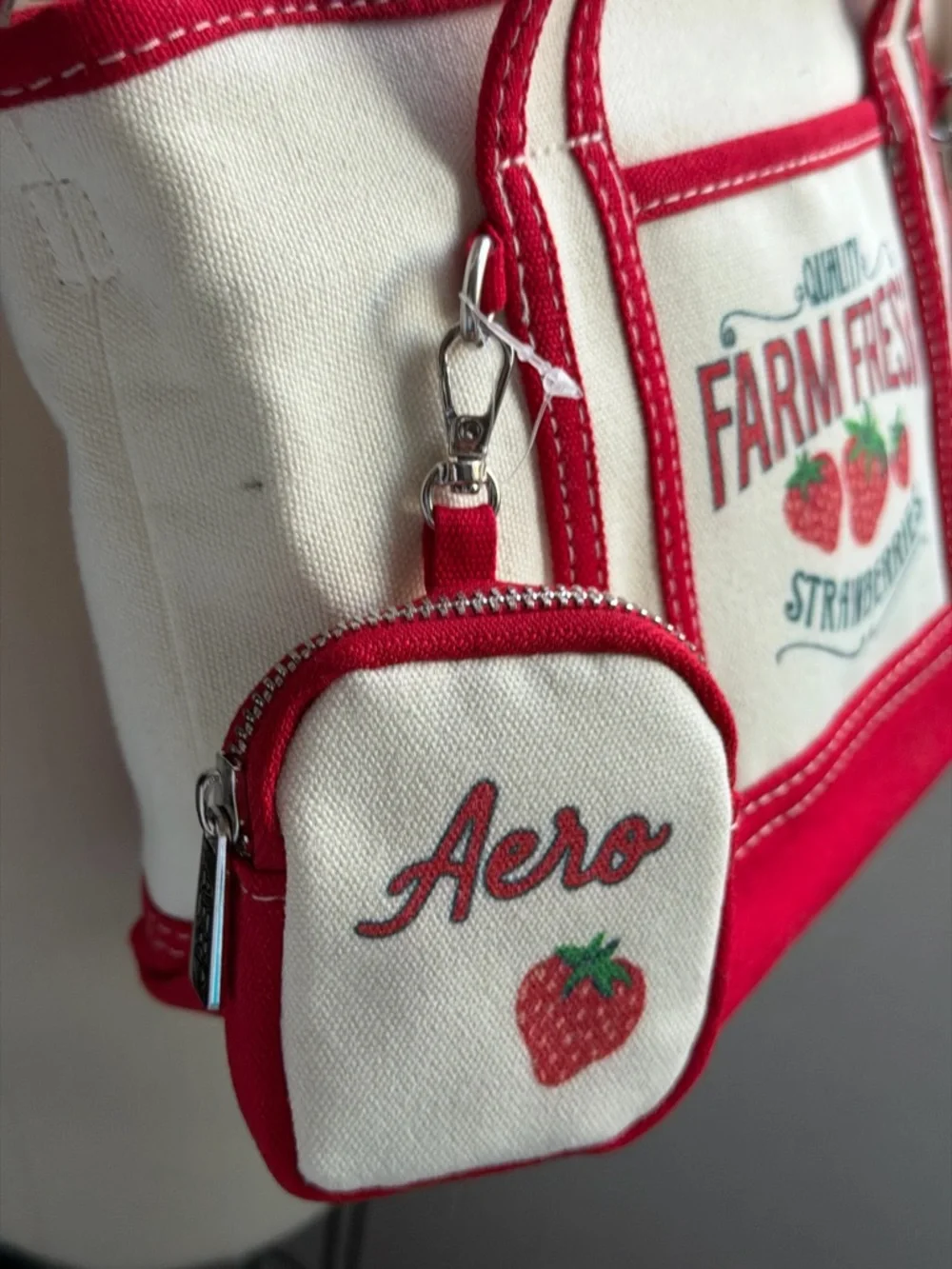 Aeropostale Red & Cream Strawberry Canvas Tote Crossbody with Strawberry Charm - Picture 5 of 17